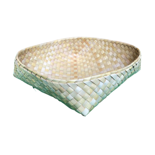 Handwoven Palmyrah Leaf Basket (Thaddu Petti)